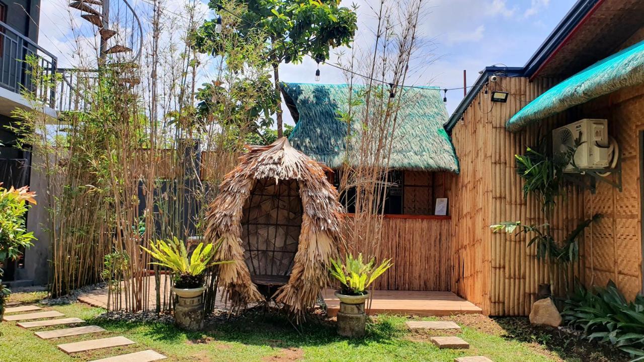 The Farm Shack By Sms Hospitality Panzió Amadeo Kültér fotó